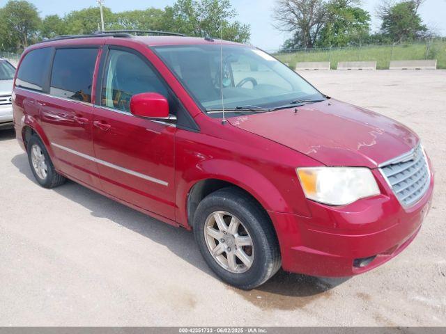  Salvage Chrysler Town & Country