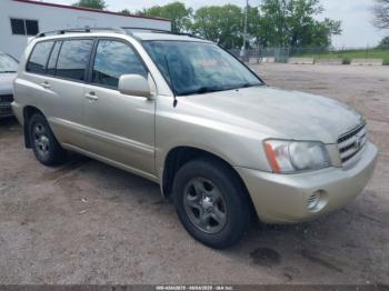  Salvage Toyota Highlander