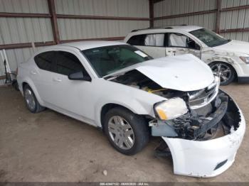  Salvage Dodge Avenger