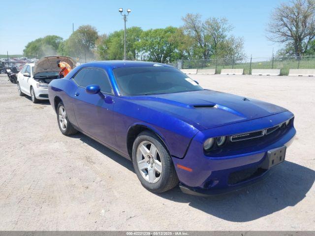  Salvage Dodge Challenger