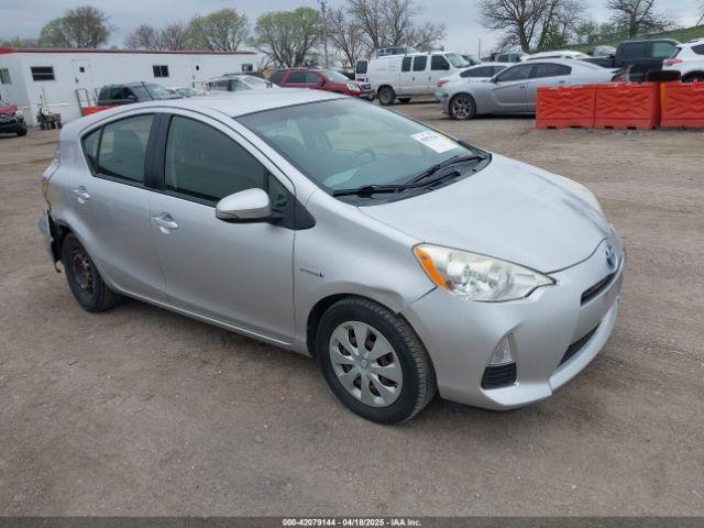  Salvage Toyota Prius c