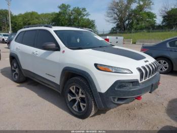  Salvage Jeep Cherokee
