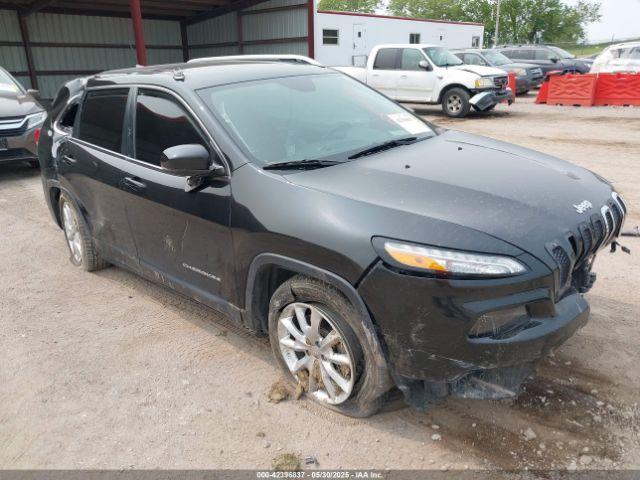 Salvage Jeep Cherokee