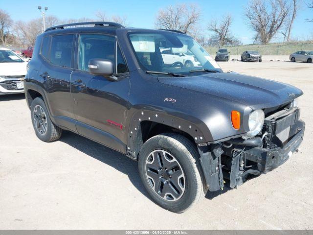  Salvage Jeep Renegade