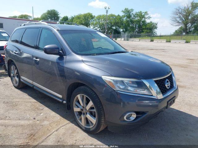  Salvage Nissan Pathfinder