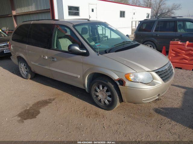  Salvage Chrysler Town & Country