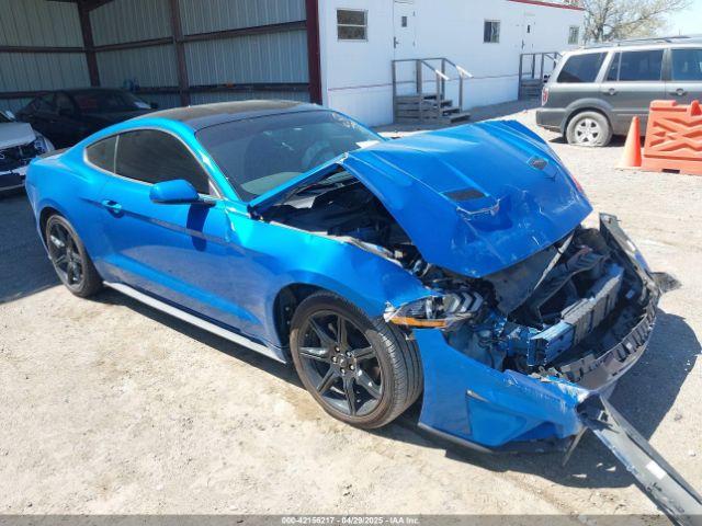  Salvage Ford Mustang