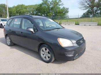  Salvage Kia Rondo