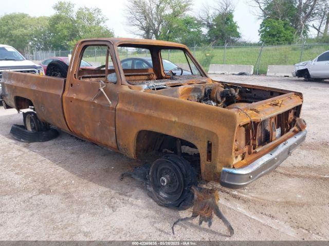  Salvage Chevrolet 3500