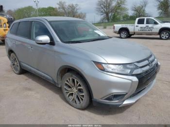  Salvage Mitsubishi Outlander