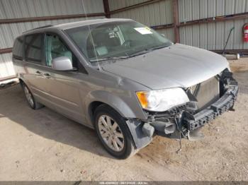  Salvage Chrysler Town & Country