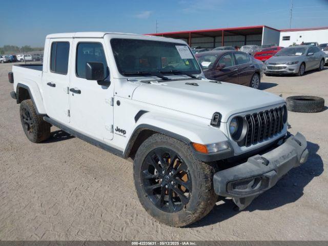  Salvage Jeep Gladiator