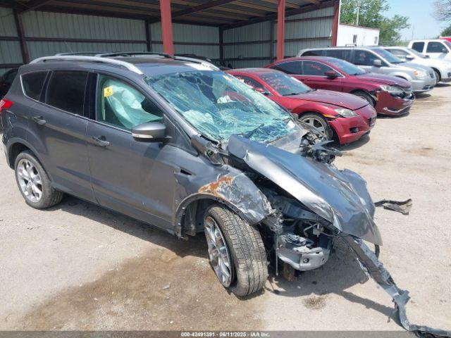  Salvage Ford Escape