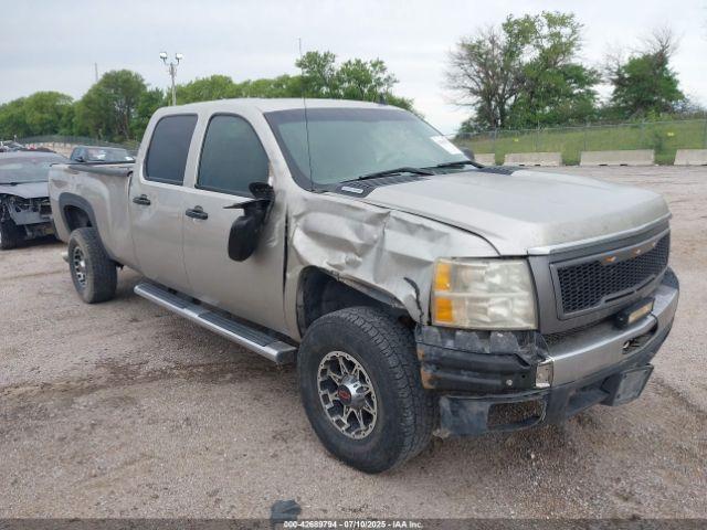 Salvage Chevrolet Silverado 3500