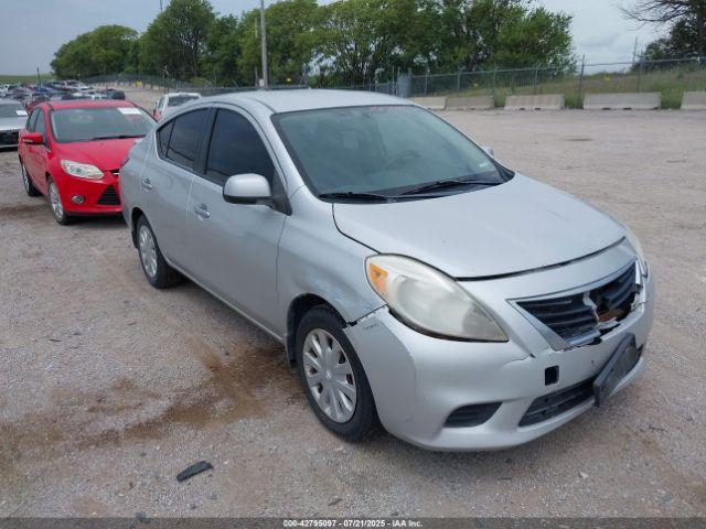  Salvage Nissan Versa