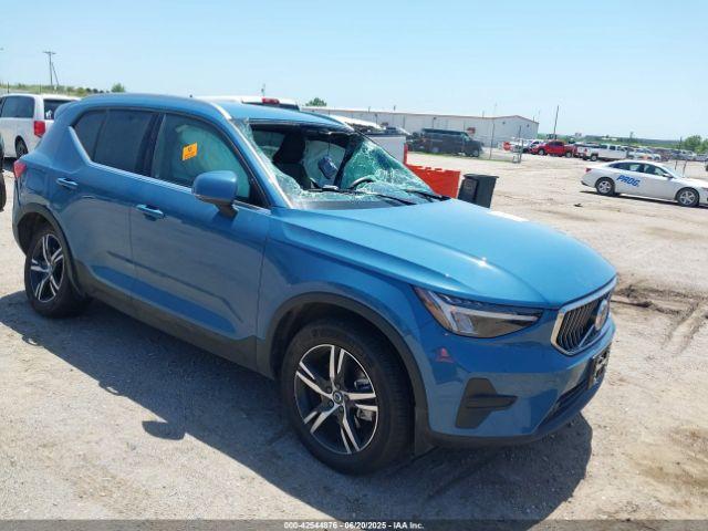  Salvage Volvo XC40