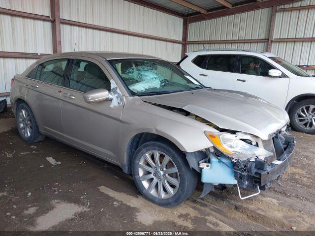  Salvage Chrysler 200
