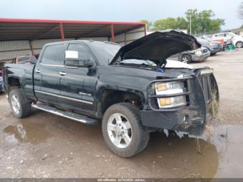  Salvage Chevrolet Silverado 2500