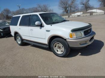  Salvage Ford Expedition