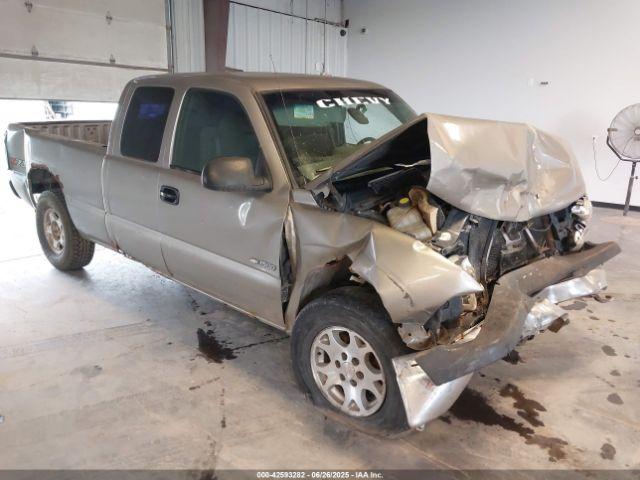  Salvage Chevrolet Silverado 1500