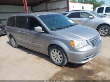  Salvage Chrysler Town & Country