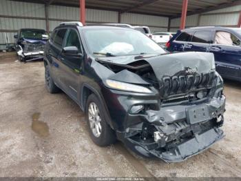  Salvage Jeep Cherokee