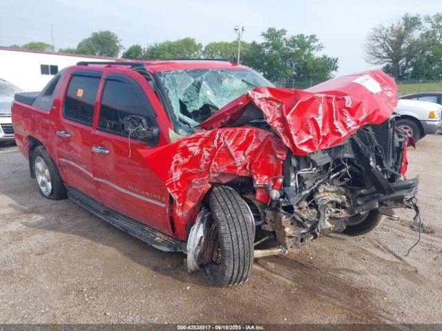  Salvage Chevrolet Avalanche 1500