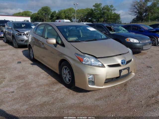  Salvage Toyota Prius