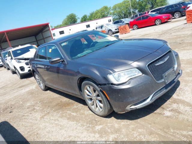  Salvage Chrysler 300