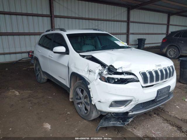  Salvage Jeep Cherokee