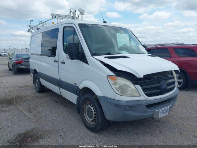  Salvage Mercedes-Benz Sprinter 2500