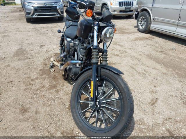  Salvage Harley-Davidson Xl883