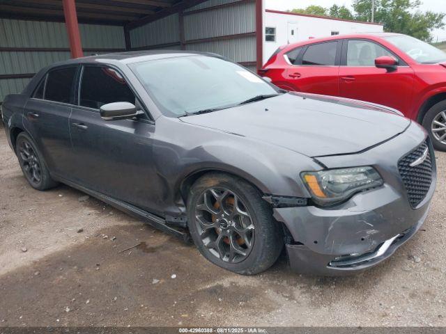  Salvage Chrysler 300