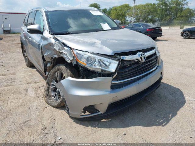  Salvage Toyota Highlander