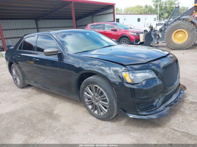  Salvage Chrysler 300c