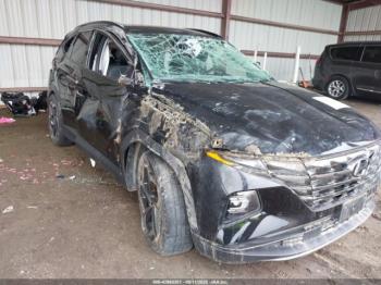  Salvage Hyundai TUCSON