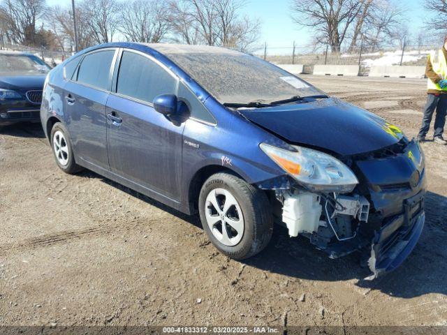  Salvage Toyota Prius
