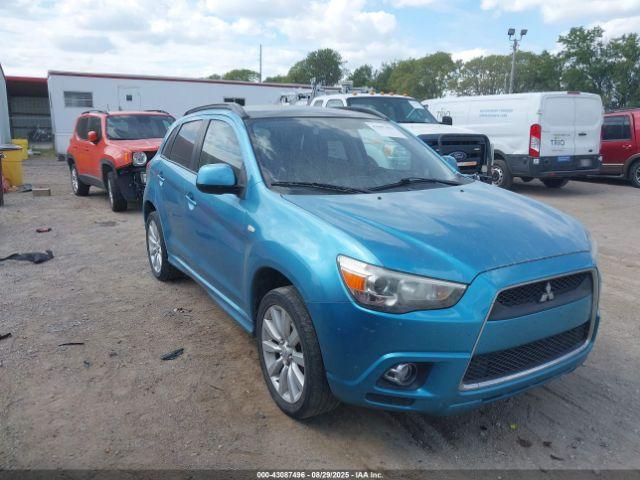  Salvage Mitsubishi Outlander