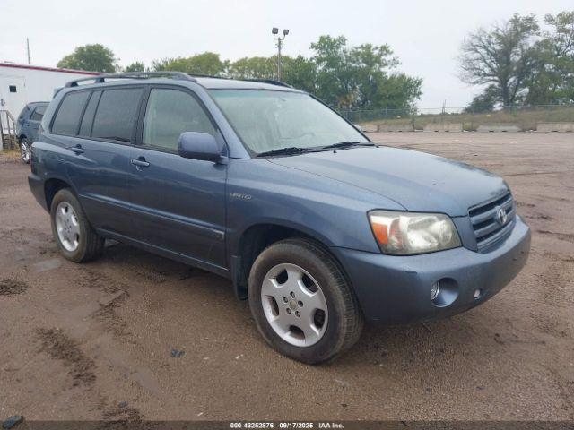  Salvage Toyota Highlander