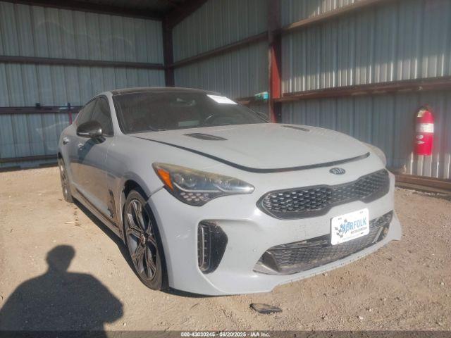  Salvage Kia Stinger