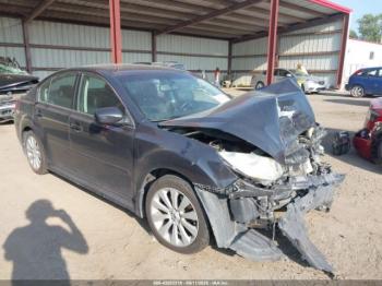  Salvage Subaru Legacy