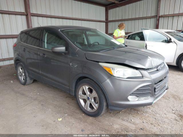  Salvage Ford Escape