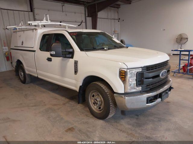  Salvage Ford F-350