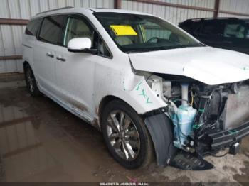  Salvage Kia Sedona