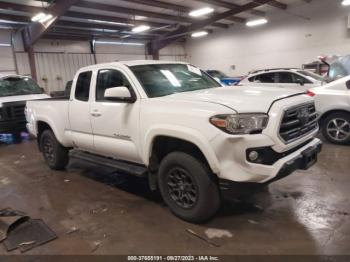  Salvage Toyota Tacoma