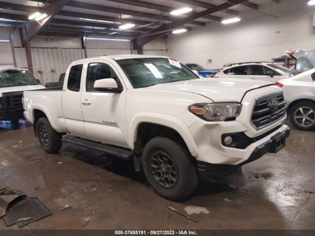  Salvage Toyota Tacoma
