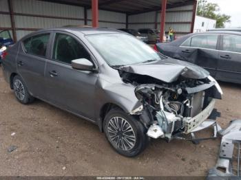  Salvage Nissan Versa