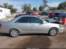 Toyota Camry Xle V6 Image 12