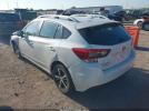 Subaru Impreza Premium 5-door Image 2