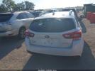 Subaru Impreza Premium 5-door Image 13